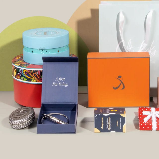 round gift box