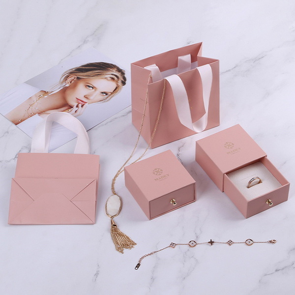 Luxury Jewelry Box Suppliers