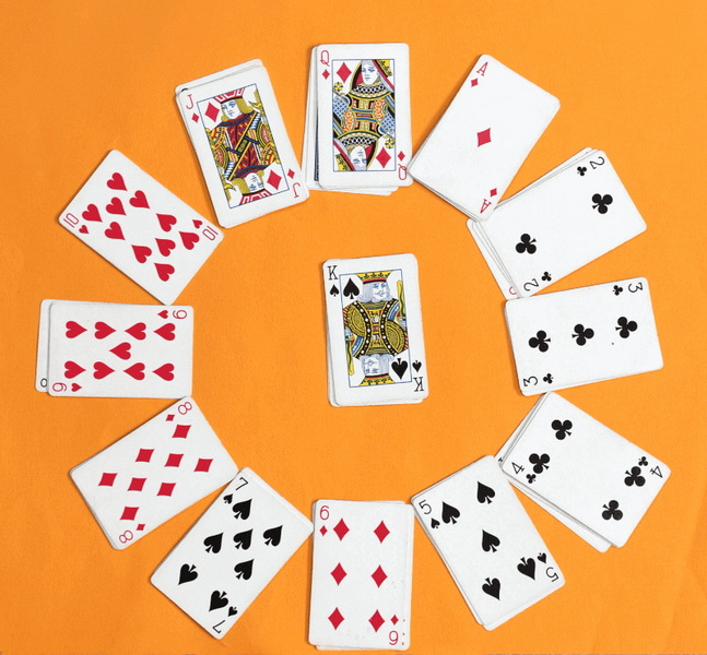 clock card game