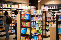 //inrorwxhrqmmji5p.ldycdn.com/cloud/pqBpnKrqjoSRplkoimnojp/Retail-Store-POP-Display-Scene.jpg